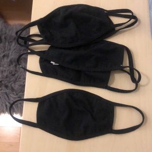 Cloth masks (free with another purchase)